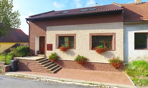 Fotografie realizací fasád pro rodinný dům